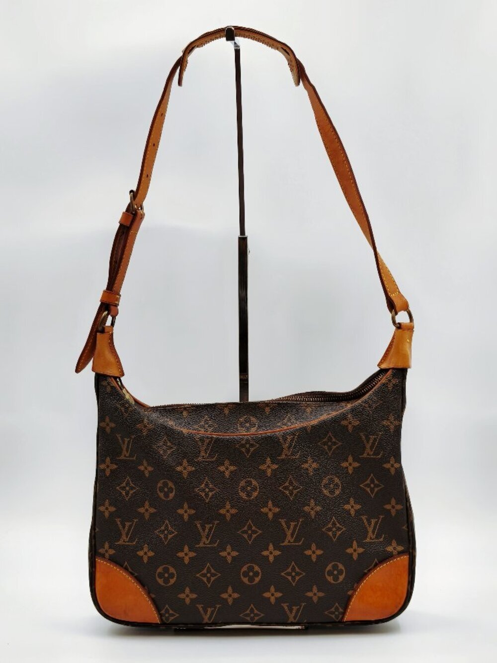 Louis Vuitton Monogram Boulogne 30 Shoulder Bag Brown Canvas Leather